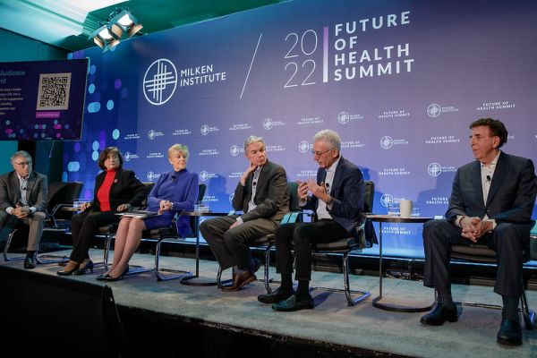 Nir Barzilai, Director, Institute for Aging Research; Roberta Brinton, Director and Regents Professor, Center for Innovation in Brain Science at the University of Arizona; Anne Thompson, Chief Environmental Affairs Correspondent, NBC News; Martin Dewhurst, Global Co-Leader, McKinsey Health Institute; Howard Fillit, Co-Founder and Chief Science Officer, Alzheimer's Drug Discovery Foundation; Dean Ornish, Founder and President, Preventive Medicine Research Institute